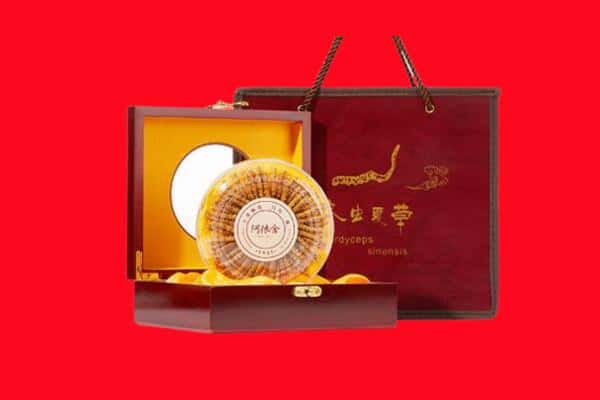 诚信求购:拉萨堆龙德庆区高价回收冬虫夏草是按克吗